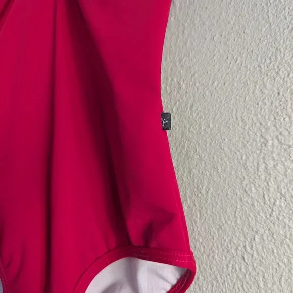 Daroch Cambré Leotard – Red – Child Size 10 - Picture 2 of 8
